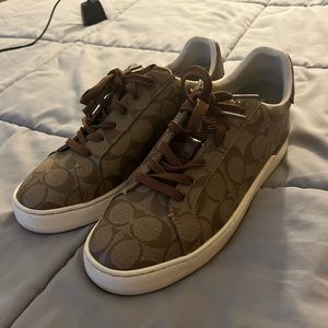 Size euro 41 coach mens
